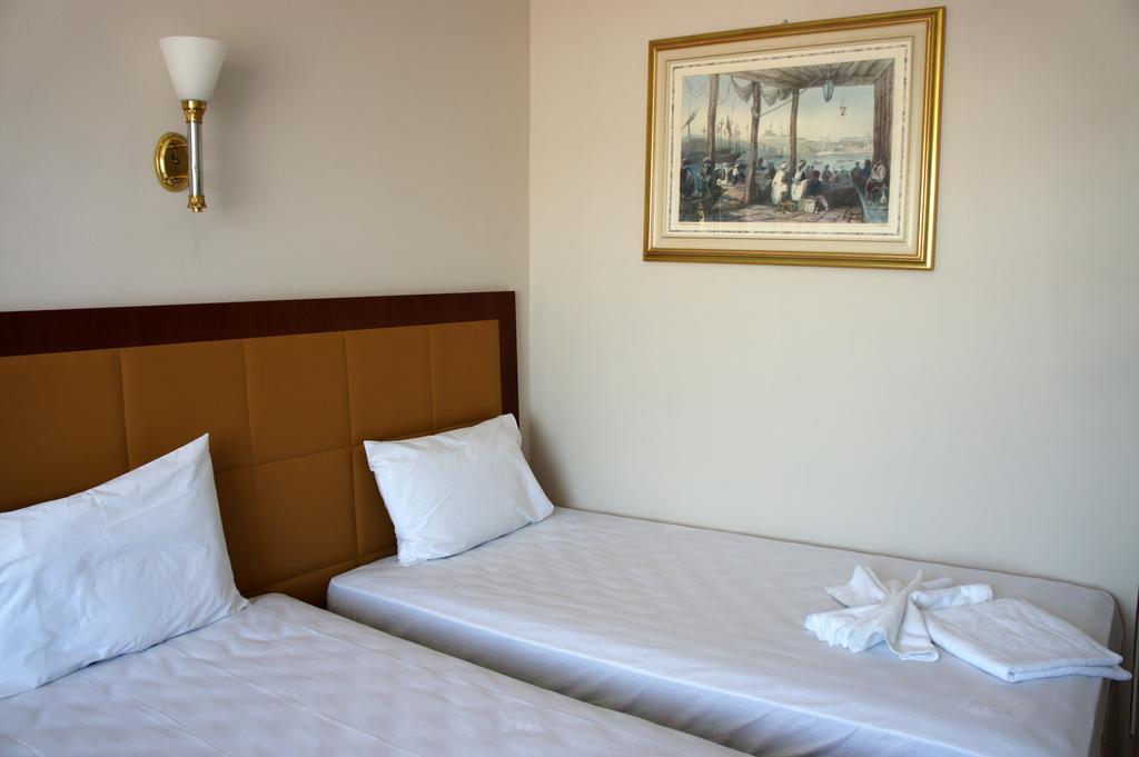 Academia Hotel อิสตันบูล ภายนอก รูปภาพ